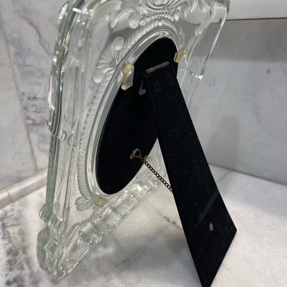 Crystal wedding photo frame.
